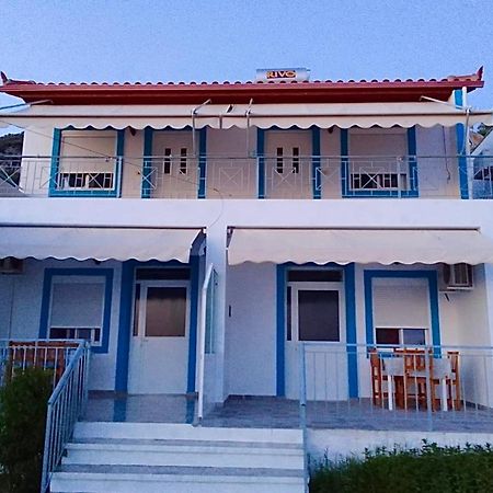 博尔什 Vila Gusti旅馆 外观 照片